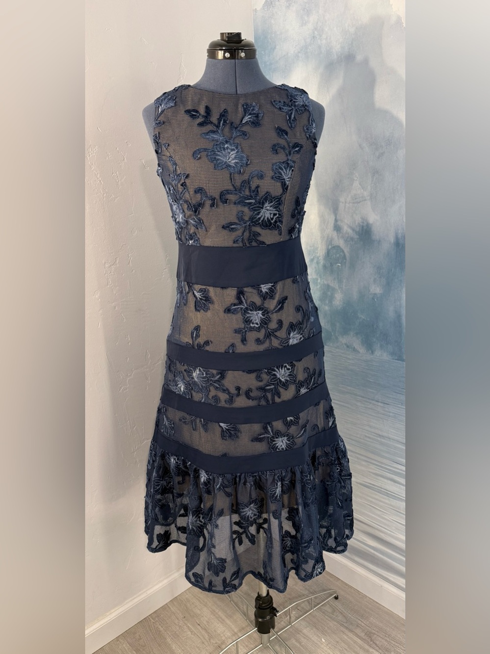 Fehaute Women’s Navy Floral Lace Midi Dress.   #344
